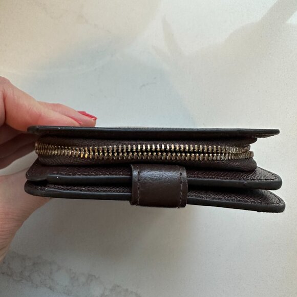 PREOWNED Authentic Louis Vuitton French Wallet (Damier Ebene Canvas) - Picture 3 of 13